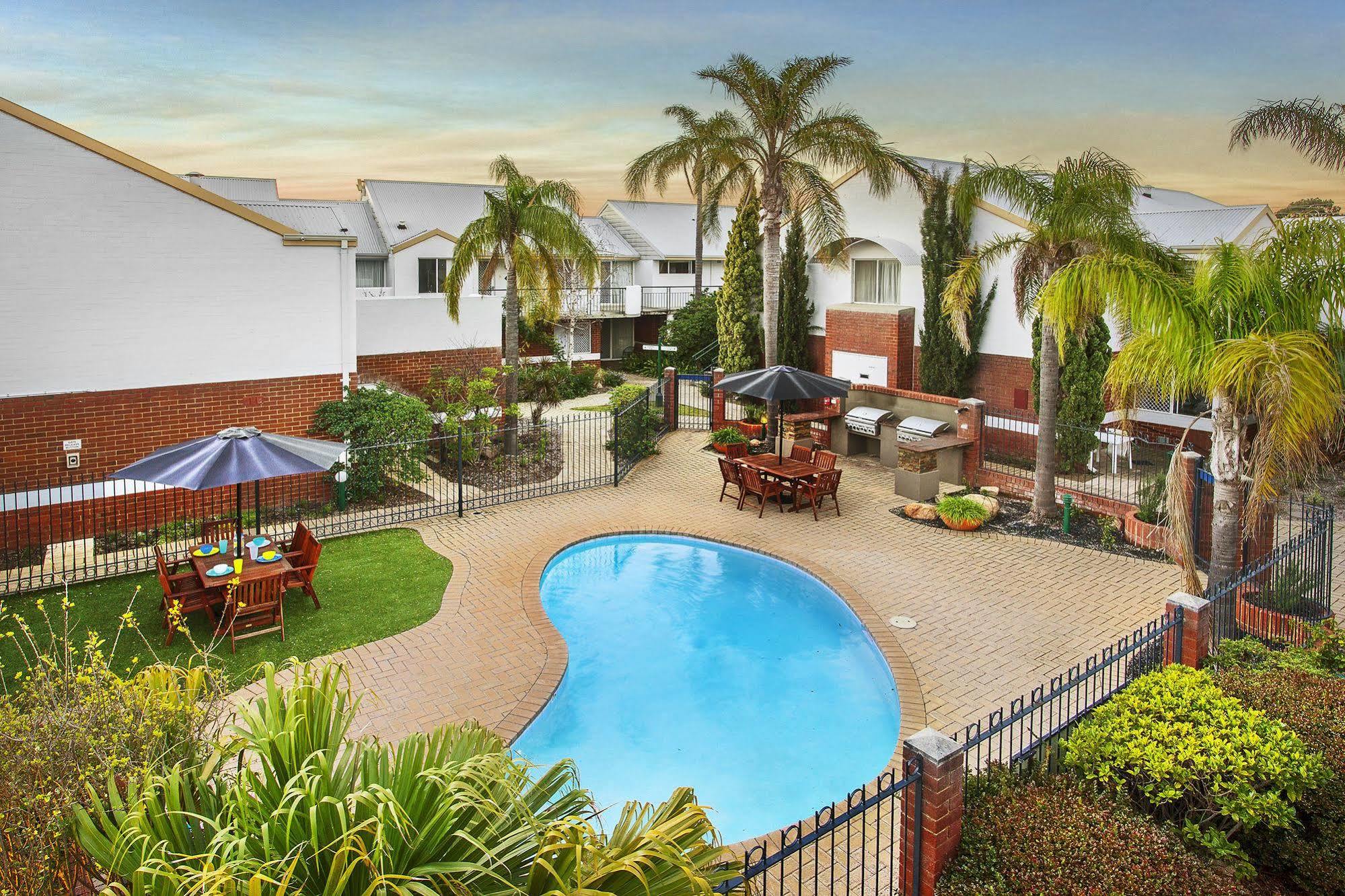 Comfort Apartments South Perth Extérieur photo